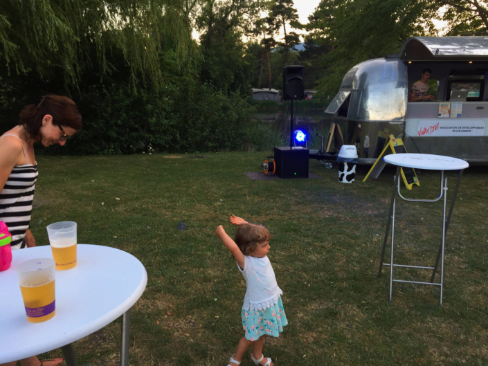 Strandbar «Paradis Plage» Colombier